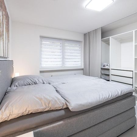 Exklusive Neubau-Ferienwohnung Mit Fernsicht คอนสตานซ์ ภายนอก รูปภาพ