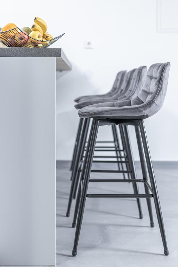 Exklusive Neubau-Ferienwohnung Mit Fernsicht คอนสตานซ์ ภายนอก รูปภาพ
